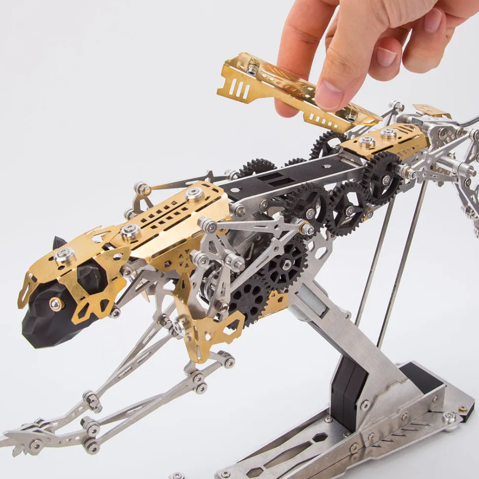 3D Metal Mechanical Burning Leopard Assembly Model Kit