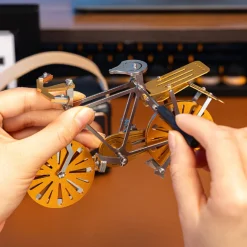 3D Metal Puzzle Bike DIY Mechanical Assembly Model Kit – Stainless Steel Bicycle, Desktop Collectible Craft for Mechanical Enthusiasts (105+PCS)