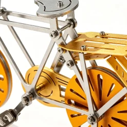 3D Metal Puzzle Bike DIY Mechanical Assembly Model Kit – Stainless Steel Bicycle, Desktop Collectible Craft for Mechanical Enthusiasts (105+PCS)