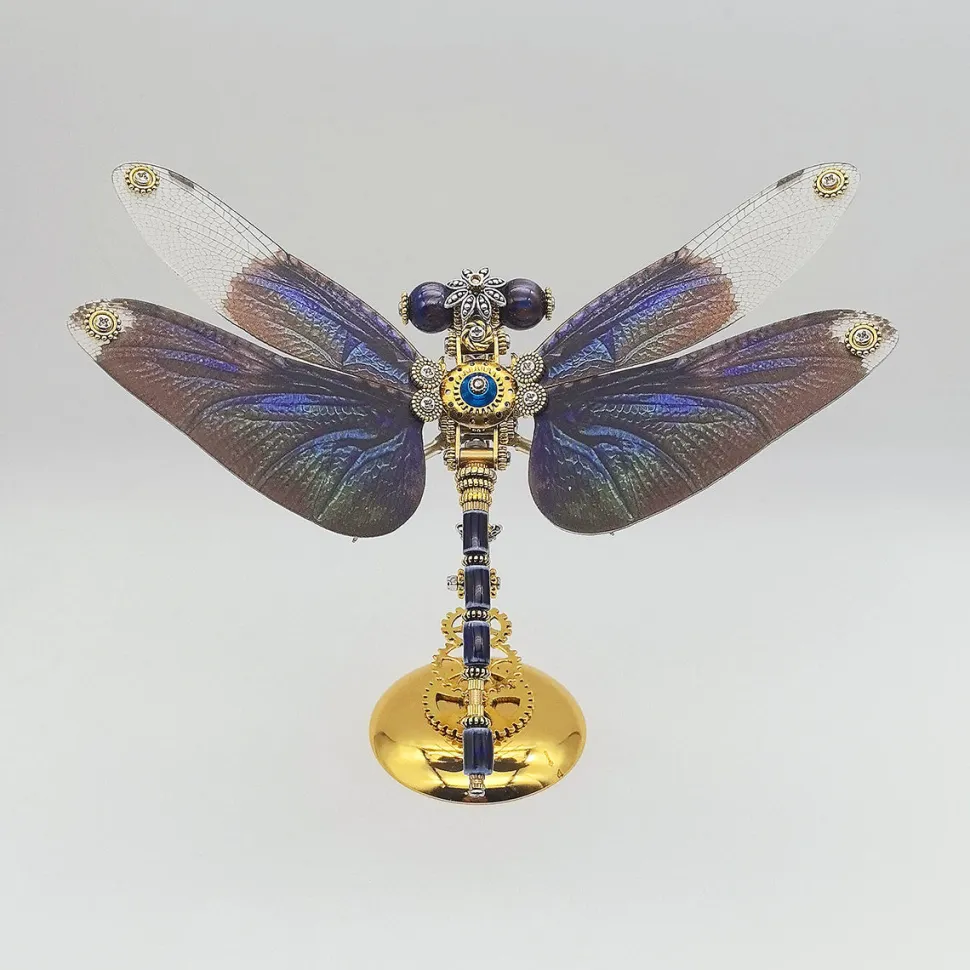 3D Metal Steampunk Insect Assembly Model Kit with Magnetic Display Base