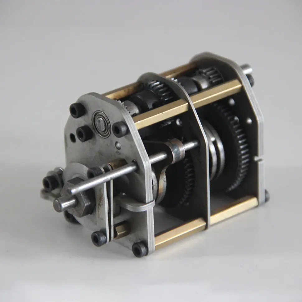 Four Gear Box Assembly DIY Modified Accessories for Methanol Engine RC Car Model (3 Forward Gears and 1 Reverse Gears)
