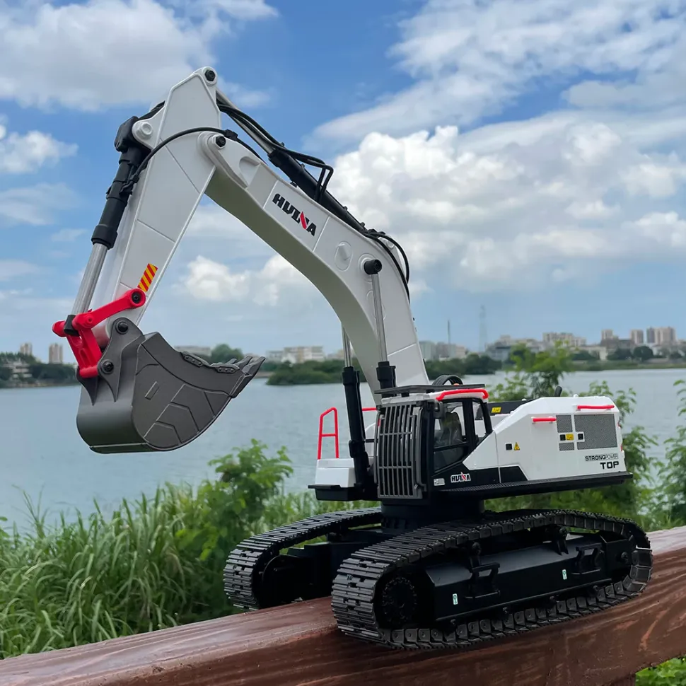 HUINA 1:14 22CH 2.4G RC Excavator Model 4-in-1 Alloy Remote Controll Crusher Construction Vehicles Toy