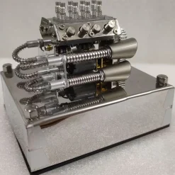 Mechanical Beetle Dynamic Mini V8 Simulation Insect Engine