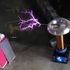 Musical Tesla Coil Singing Plasma Arc Speaker Thoramin Wireless Transmission Experiment Desktop Toy Model