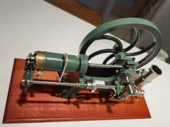 RETROL Antique 4-Stroke Hot-bulb Engine Simulation Horizontal Water-cooled Gasoline Tractor Engine Internal Combustion Engine Model Collection