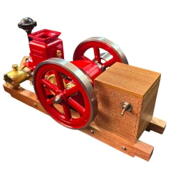 RETROL & OKMO B02 Miniature Horizontal 4-Stroke Hit and Miss Gasoline Engine Model