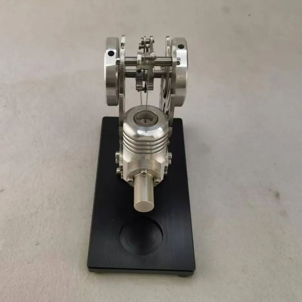 Single Cylinder Stirling Engine Model with Flying Bird Design