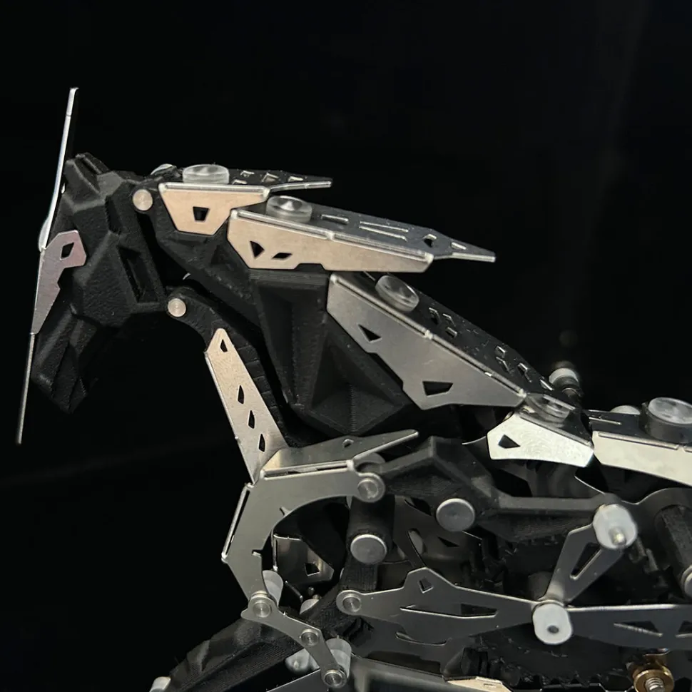 Solar Powered Mechanical Running Horse 3D Metal Puzzle Kit, DIY Steampunk Model Decor