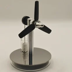 Two-blade Propeller Swashplate Low-Temperature Stirling Engine Model