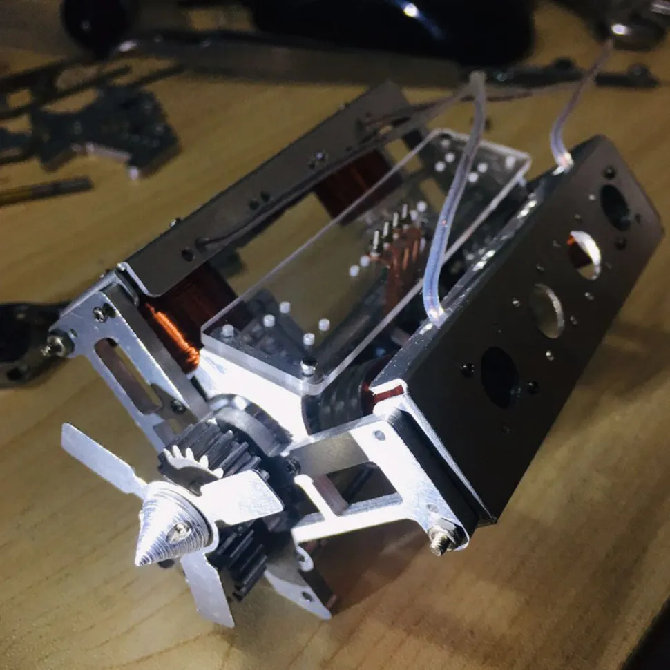 V8 Electromagnetic Engine Model for Model Car / Ship