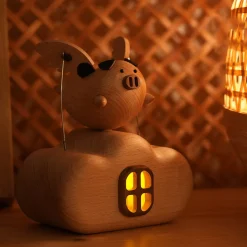 Wooden Illuminated Flying Pig Dynamic Model - Desktop Stress Relief Display (Non-Music Box)