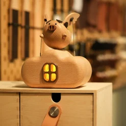 Wooden Illuminated Flying Pig Dynamic Model - Desktop Stress Relief Display (Non-Music Box)