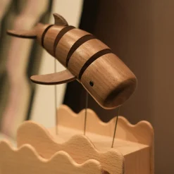 Wooden Whale Dynamic Model - Desktop Stress Relief Display (Non-Music Box)