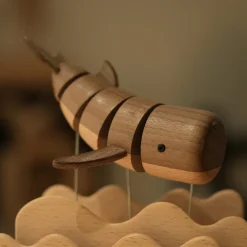 Wooden Whale Dynamic Model - Desktop Stress Relief Display (Non-Music Box)
